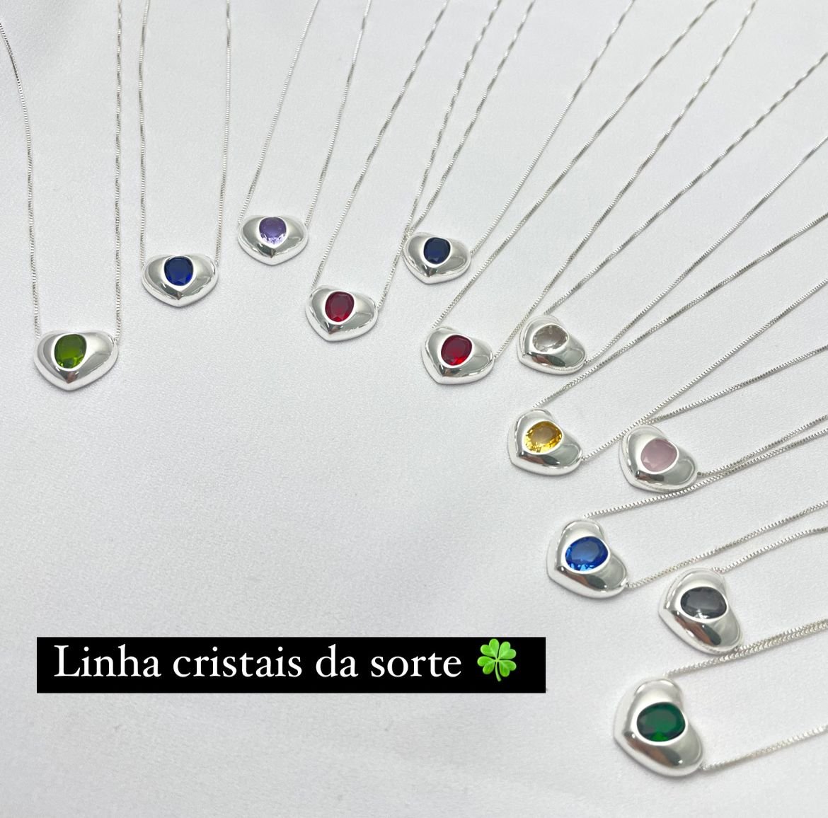 Garg. Prata Veneziana 40+5cm Coração Pedra Peridoto Agosto