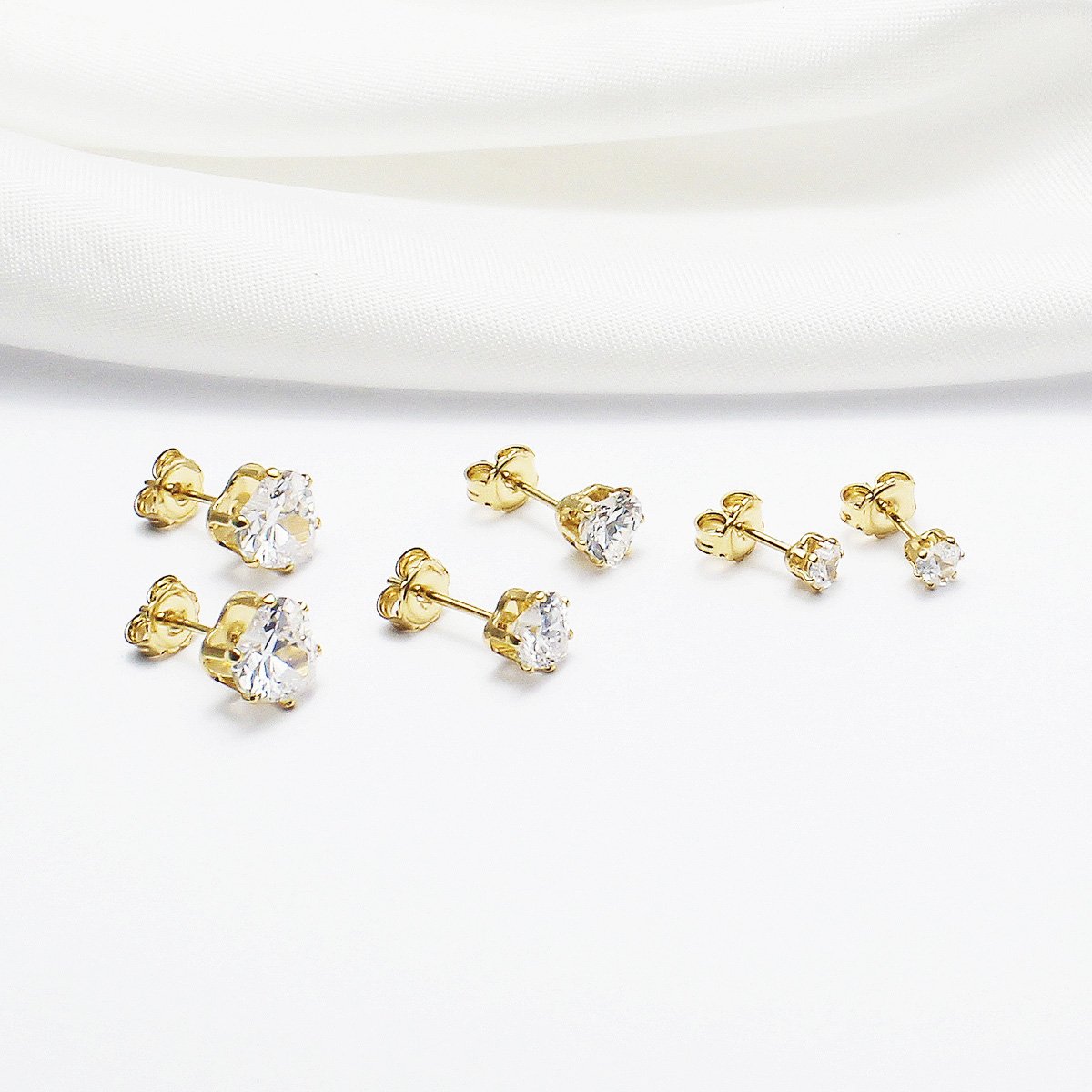 Brinco Coração Zirconia 4mm