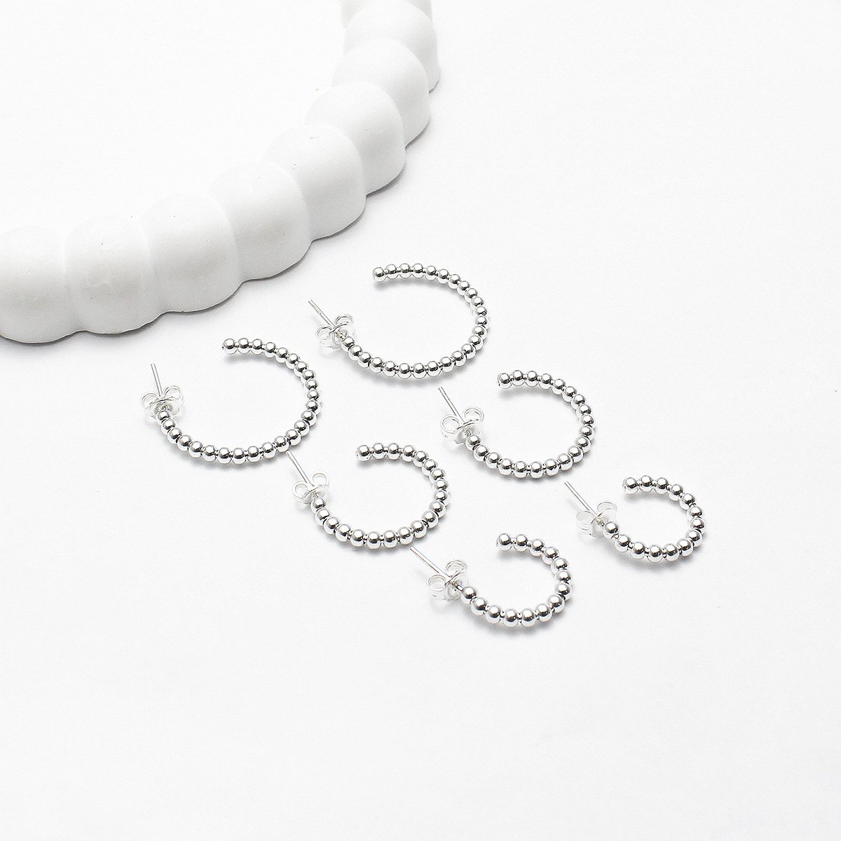 Brinco Prata Argola 15mm C/ Bolinhas