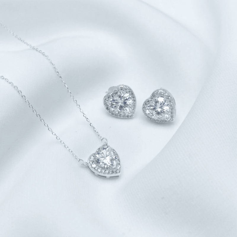 Brinco Prata Coração Moissanite Borda 8mm