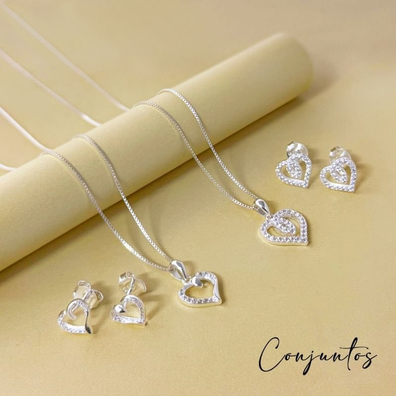 Conjunto Prata Coração Zirconia Entrelaçado No Meio