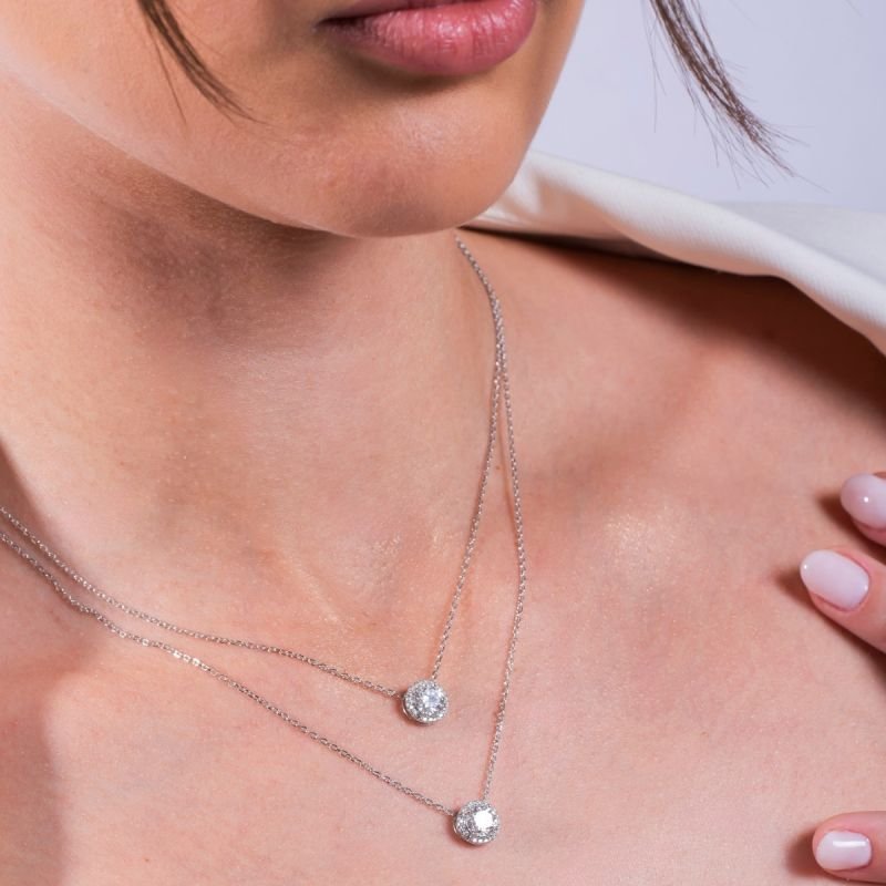 Gargantilha Prata 40+5cm Banho De Ródio Borda Cravejada C/ Pedra Moissanite 6mm