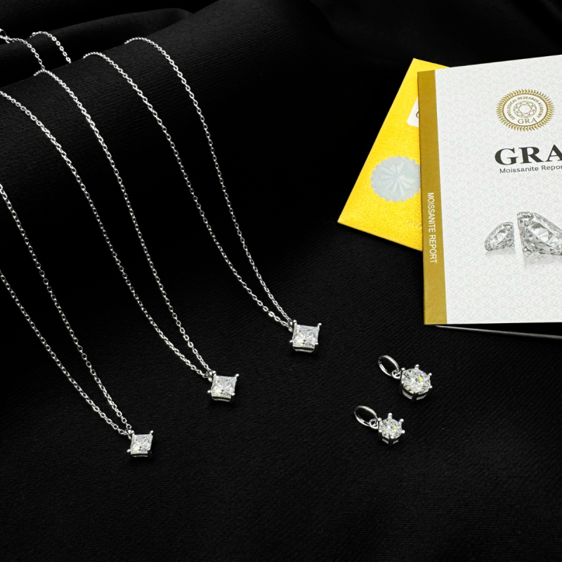 Gargantilha Prata 40+5cm Elo Mini C/solitario 4mm Moissanite