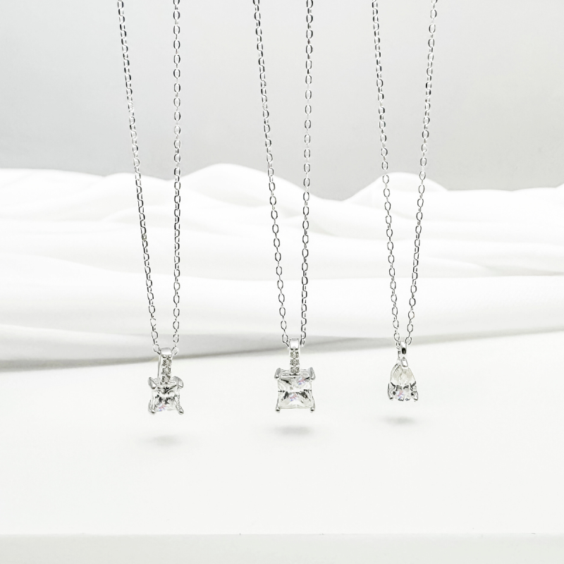 Gargantilha Prata 40+5cm Elo Mini C/ Solitario 5mm Moissanite